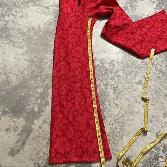 Alexis Lace jumpsuit XS - Picture 9 of 10